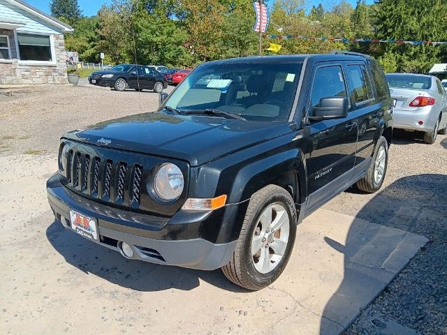 photo of 2017 Jeep Patriot Latitude FWD