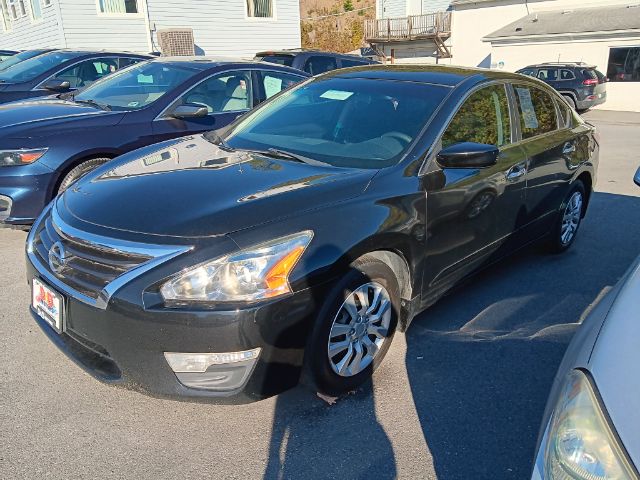 photo of 2015 Nissan Altima 2.5 S