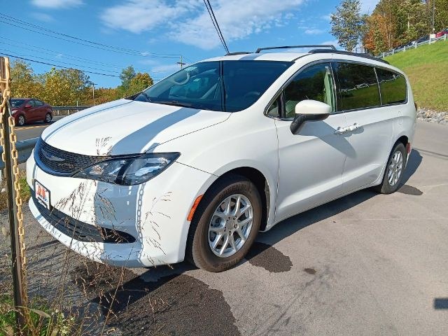 photo of 2020 Chrysler Voyager LXI