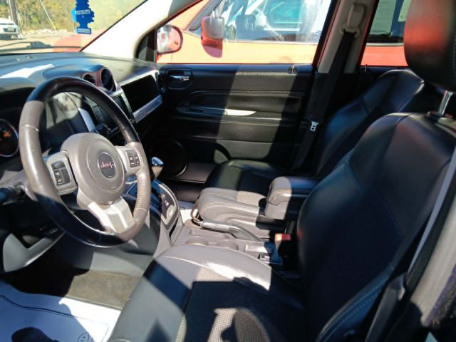 2016 BLUE Jeep Compass Latitude (1C4NJDEB6GD) with an 2.4L L4 engine, located at 19521 New George's Creek Rd SW, Barton, MD, 21521, (301) 463-2404, 39.524323, -79.017906 - Photo#1