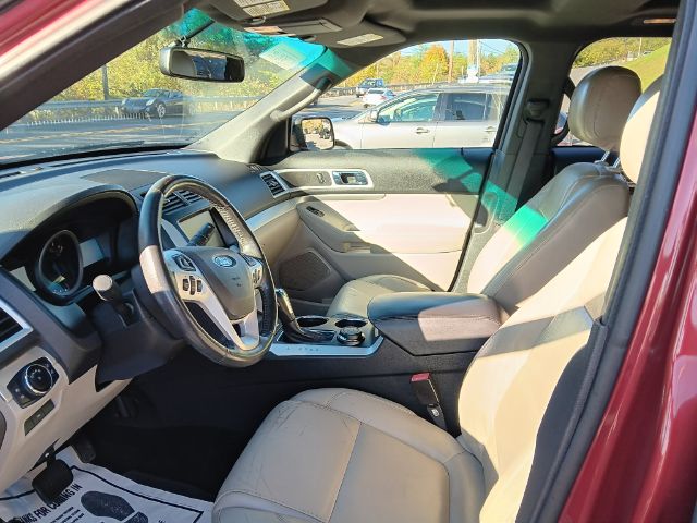 2014 RED Ford Explorer XLT (1FM5K8D84EG) with an 3.5L V6 engine, AT transmission, located at 15520 McMullen Hwy SW, Belair, MD, 21502, (301) 729-3700, 39.581375, -78.846451 - Photo#1