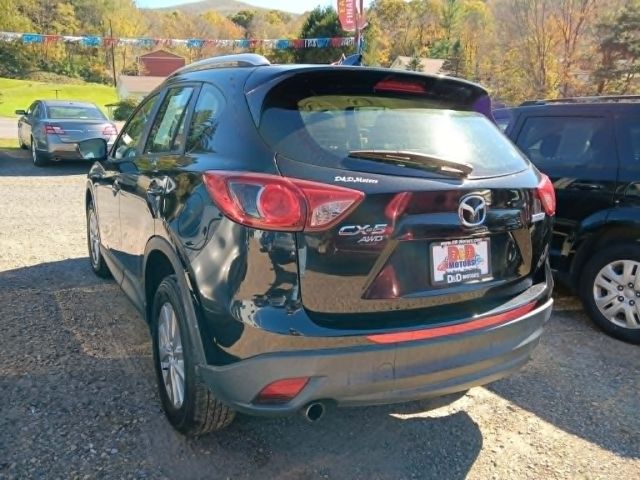2015 BLACK Mazda CX-5 Sport (JM3KE4BY2F0) with an 2.5 L4 engine, AT transmission, located at 19521 New George's Creek Rd SW, Barton, MD, 21521, (301) 463-2404, 39.524323, -79.017906 - Photo#4
