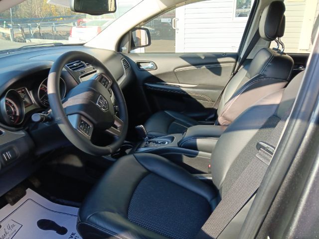 2016 GRAY Dodge Journey Crossroad Plus (3C4PDCGB0GT) with an 3.6L V6 engine, AT transmission, located at 15520 McMullen Hwy SW, Belair, MD, 21502, (301) 729-3700, 39.581375, -78.846451 - Photo#1