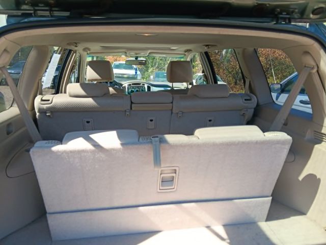 2007 GRAY Toyota Highlander w/3rd Row | Sport w/3rd Row | Limited w/3rd Row (JTEEP21A570) with an 3.3L V6 engine, AT transmission, located at 19521 New George's Creek Rd SW, Barton, MD, 21521, (301) 463-2404, 39.524323, -79.017906 - Photo#3