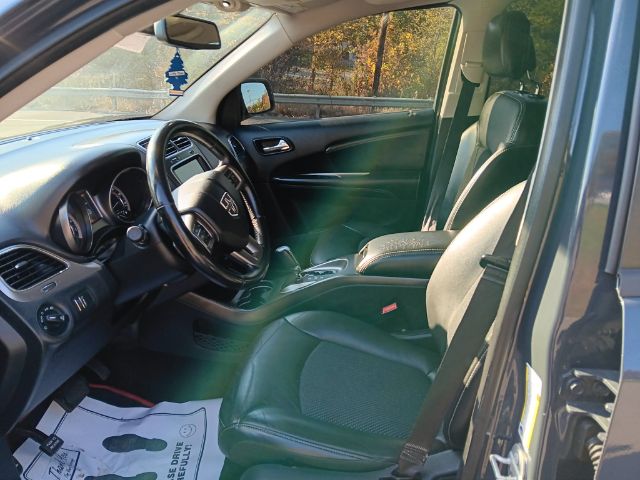 2018 GRAY Dodge Journey Crossroad AWD (3C4PDDGG3JT) with an 3.6L V6 engine, AT transmission, located at 15520 McMullen Hwy SW, Belair, MD, 21502, (301) 729-3700, 39.581375, -78.846451 - Photo#1